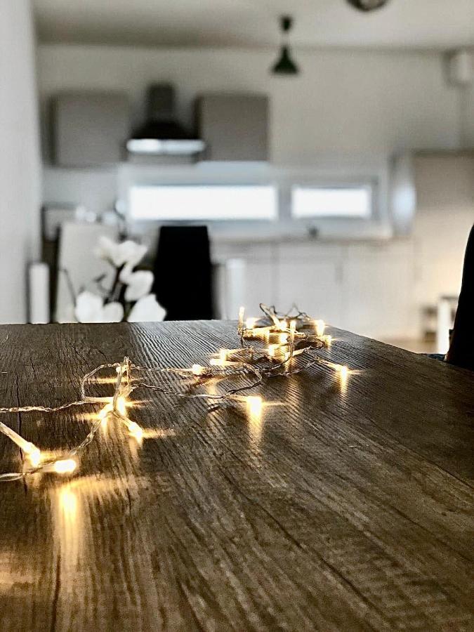 2 Bedroom Apartment Next To Metro U1 And Garage Parking Wiedeń Zewnętrze zdjęcie